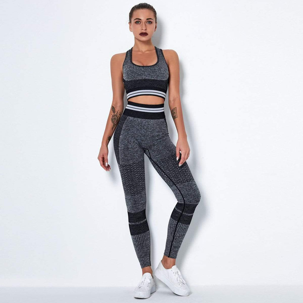 Knitted Seamless Hip Lifting Professional Fitness Suit